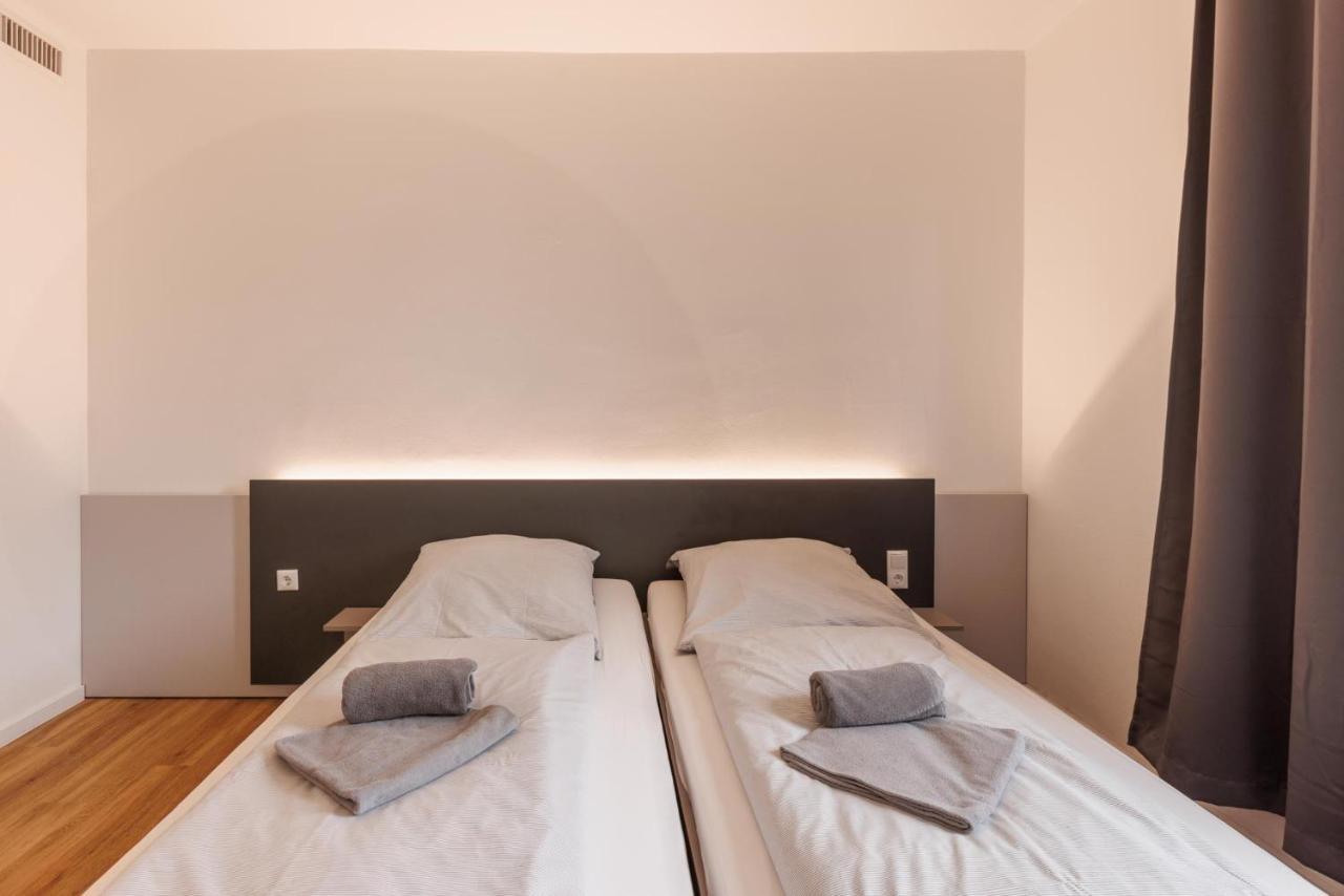 Glueck Auf Appartements Dueppelstrasse Oberhausen  Eksteriør bilde